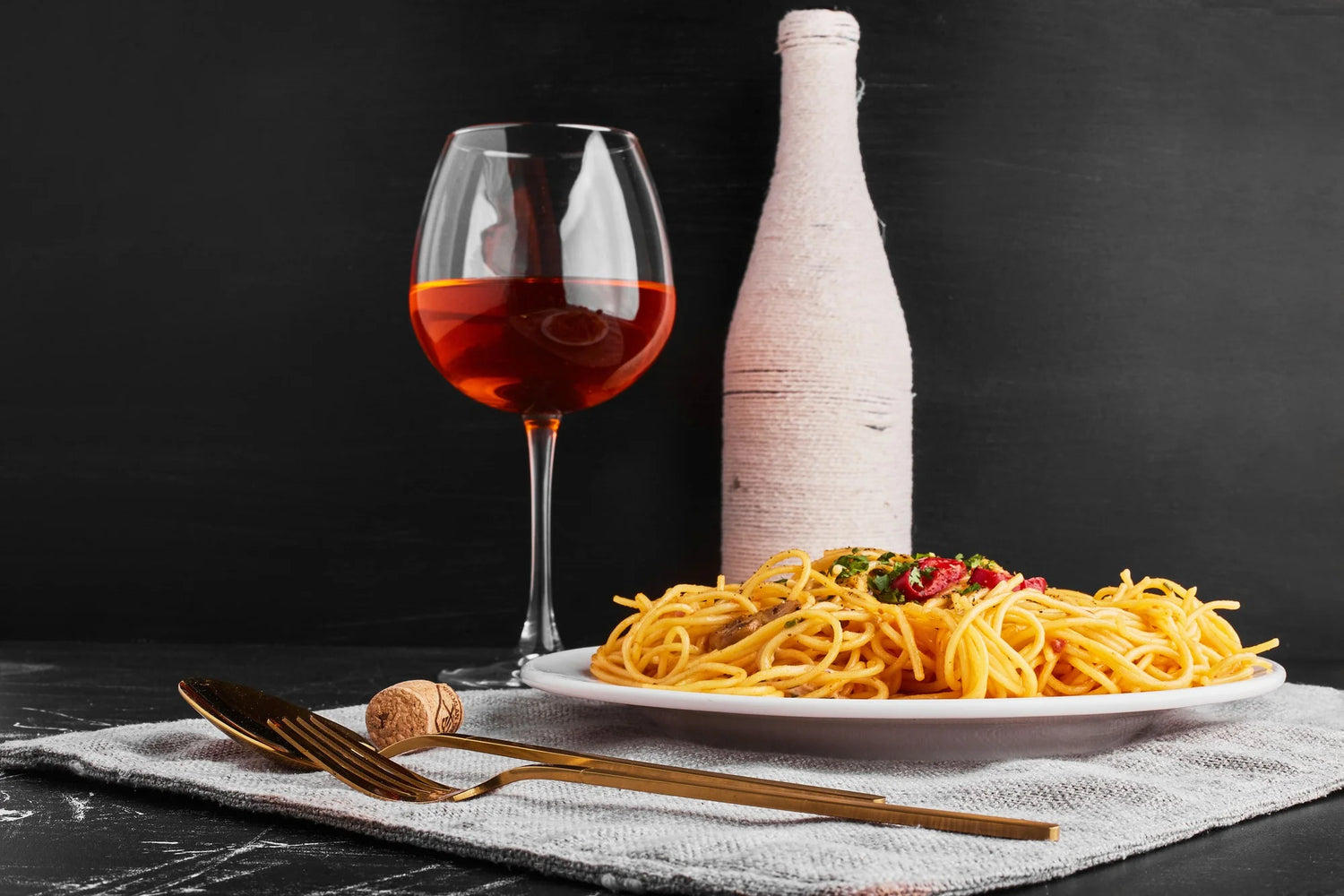 Pasta und Wein: Perfekte Kombinationen